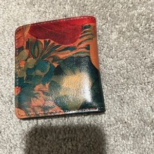 New Patricia Nash leather wallet 4" W X 3.5" X 1" 5 CARD SLOTS ID SLOT limited